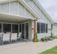 Armidale Cottage - Holiday Cairns