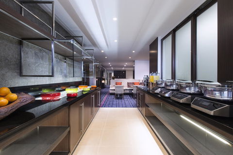 Swissotel Sydney - Holiday Cairns 37