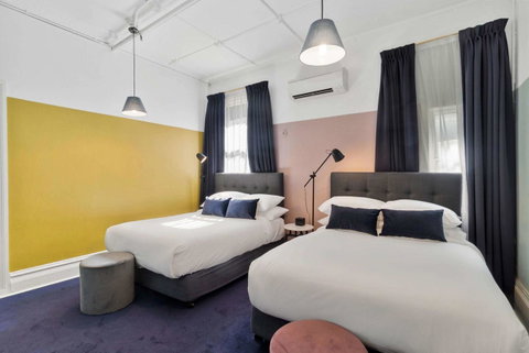 Hotel Harry, Ascend Hotel Collection - Holiday Cairns 6