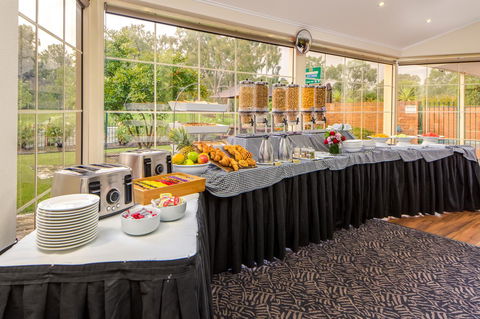 Best Western Plus Hovell Tree Inn - Holiday Cairns 10