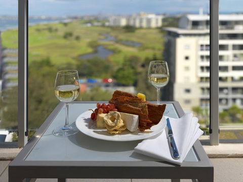 Sage Hotel Wollongong - Holiday Cairns 8