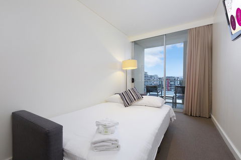 Sage Hotel Wollongong - Holiday Cairns 4