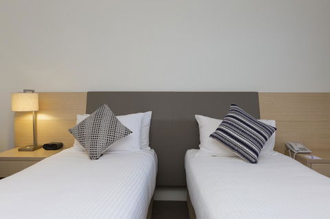 Sage Hotel Wollongong - Holiday Cairns 2