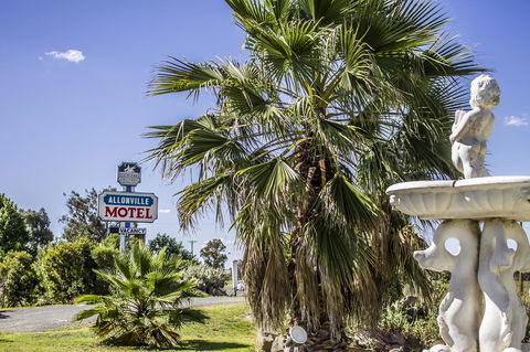 Allonville Gardens Motel - Holiday Cairns 0