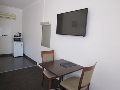 Allonville Gardens Motel - Holiday Cairns 15