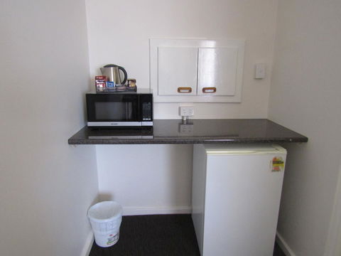 Allonville Gardens Motel - Holiday Cairns 16