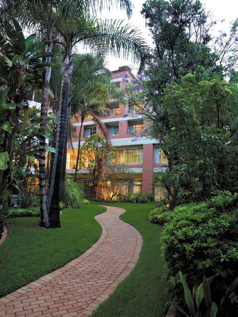 Adina Apartment Hotel Sydney Surry Hills - Holiday Cairns 5