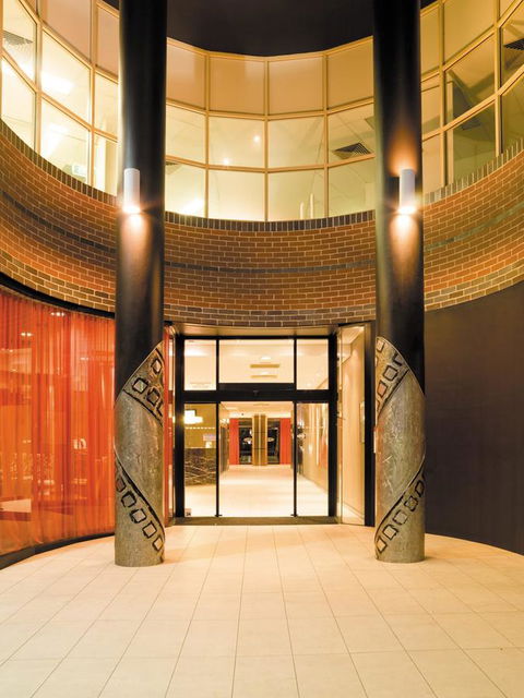 Adina Apartment Hotel Sydney Surry Hills - Holiday Cairns 3