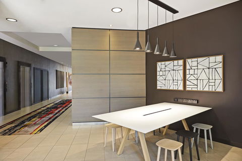 Adina Apartment Hotel Sydney Surry Hills - Holiday Cairns 6