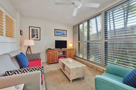 Julians Apartments - Holiday Cairns 4
