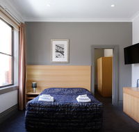 Royal Exhibition Hotel - Holiday Cairns