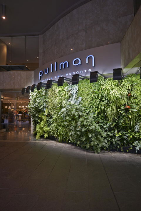 Pullman Sydney Hyde Park - Holiday Cairns 10