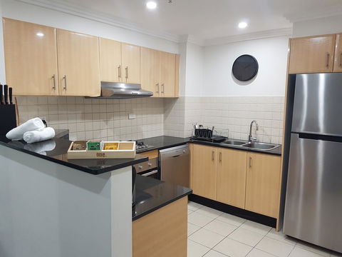 Liv Apartments Haymarket - Holiday Cairns 25