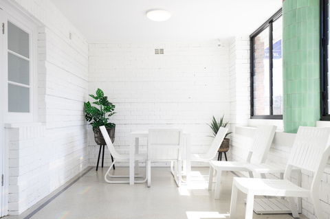 Horse And Jockey Hotel Homebush - Holiday Cairns 10