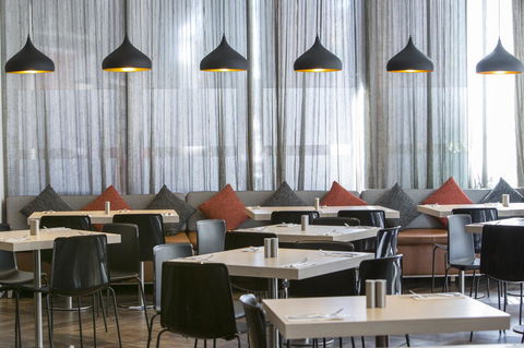 Novotel Sydney City Centre - Holiday Cairns 26