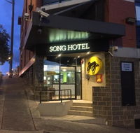 Song Hotel Redfern - Holiday Cairns
