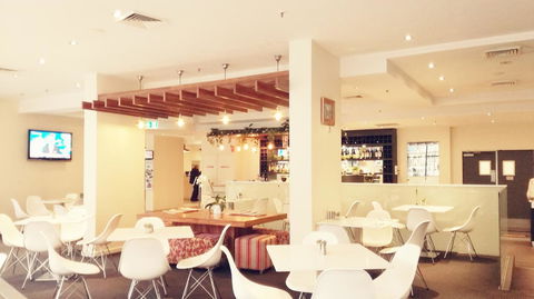 Central Studio Hotel Sydney - Holiday Cairns 26