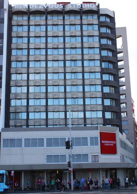 Central Studio Hotel Sydney - Holiday Cairns 15
