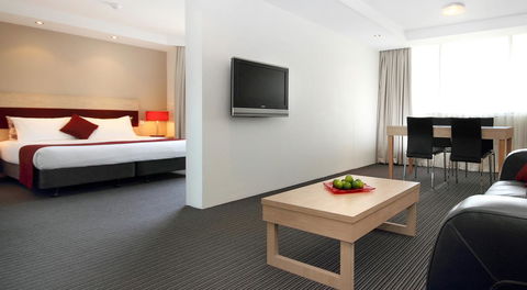 Central Studio Hotel Sydney - Holiday Cairns 11
