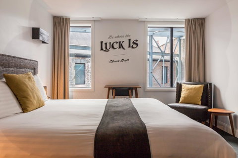 The Lucky Hotel - Holiday Cairns 20
