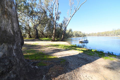 Corowa Bindaree Holiday Park - Holiday Cairns 15