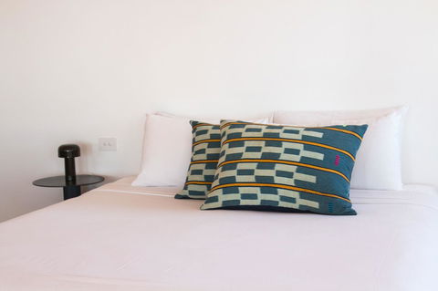 Beach Hotel Resort - Holiday Cairns 17