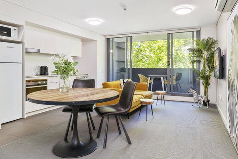 Terminus Apartment Hotel, Ascend Hotel Collection - Holiday Cairns 10