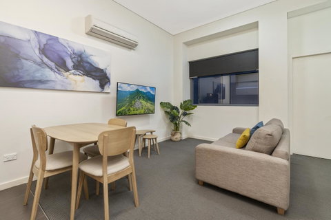 Terminus Apartment Hotel, Ascend Hotel Collection - Holiday Cairns 13