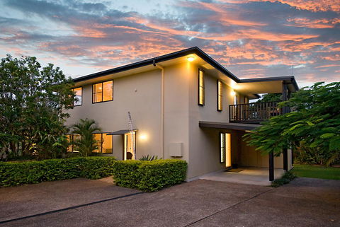 Suranadi Beach House 1 - Holiday Cairns 13