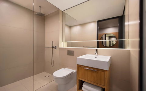 Four Points By Sheraton Sydney, Central Park - Holiday Cairns 3