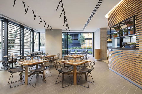 Four Points By Sheraton Sydney, Central Park - Holiday Cairns 26