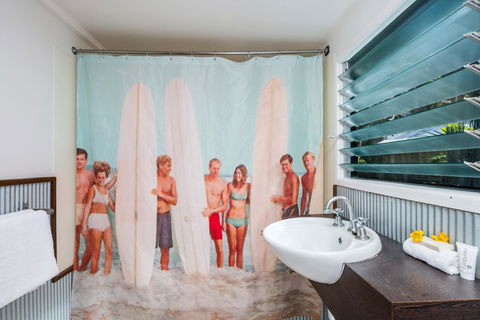 Gidget's Surf Shack - Holiday Cairns 7