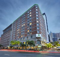 Holiday Inn Darling Harbour - Holiday Cairns