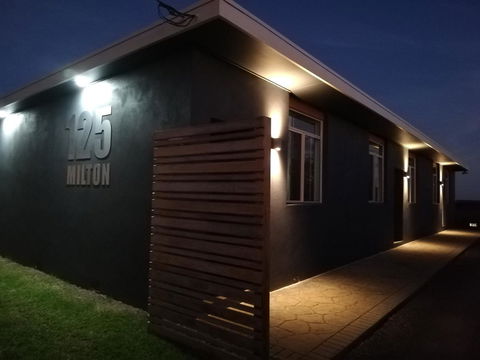 125 Milton - Holiday Cairns 12