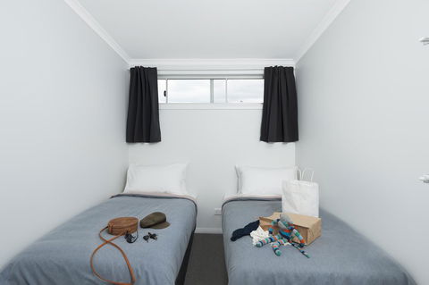 125 Milton - Holiday Cairns 7