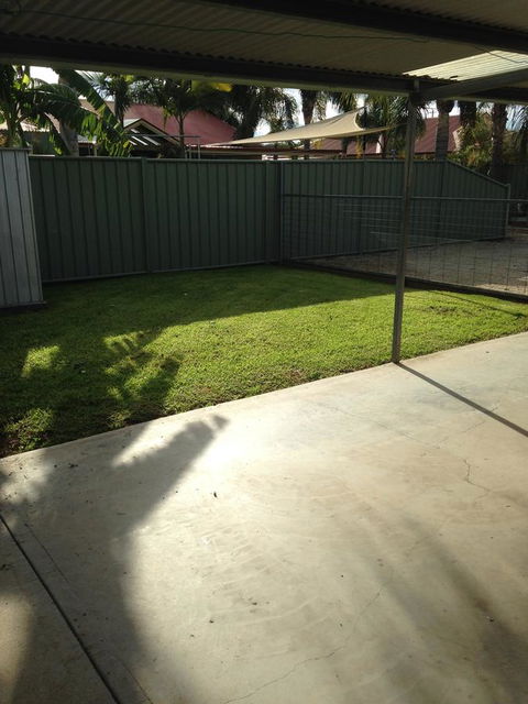 7 Melbourne Street - Holiday Cairns 3