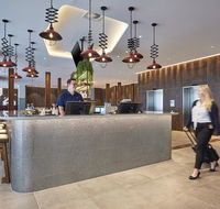 Holiday Inn Express Newcastle - Holiday Cairns