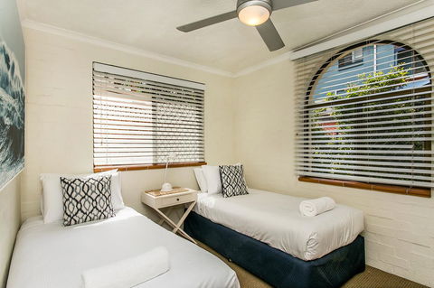 The Terraces Main Beach - Holiday Cairns 27
