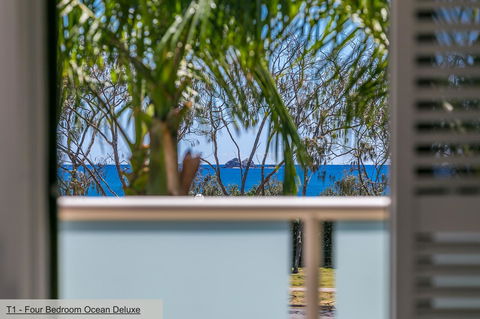 The Terraces Main Beach - Holiday Cairns 0
