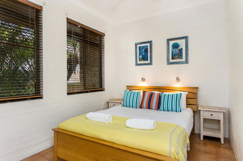 The Terraces Main Beach - Holiday Cairns 25