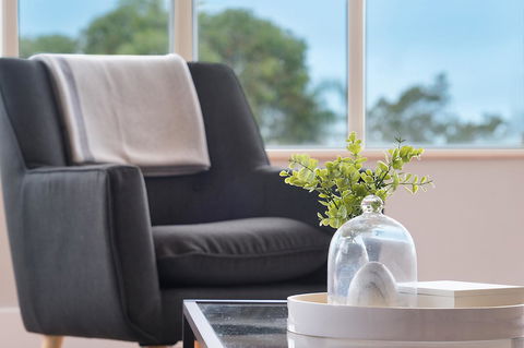Huge Harbour View Apartment In Historic Home - Holiday Cairns 18