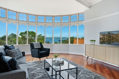 Huge Harbour View Apartment In Historic Home - Holiday Cairns 0