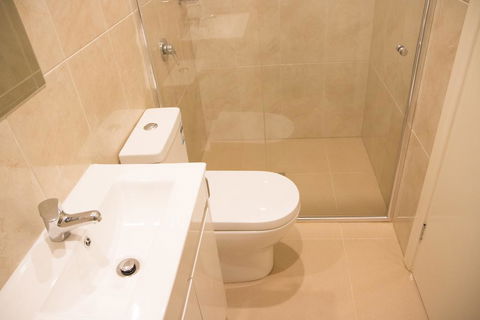 T&M HOUSE - Holiday Cairns 5