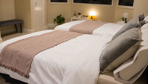 T&M HOUSE - Holiday Cairns 34