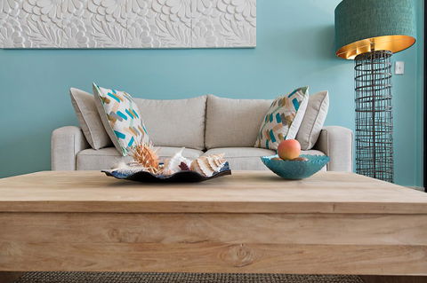 Arena Luxury Beachfront Apartment - Holiday Cairns 43