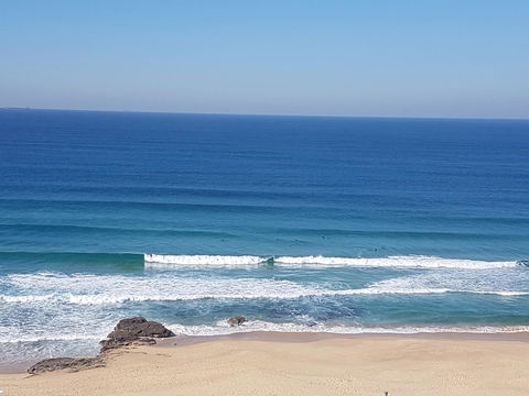 Arena Luxury Beachfront Apartment - Holiday Cairns 29