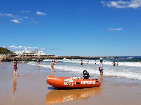 Arena Luxury Beachfront Apartment - Holiday Cairns 6