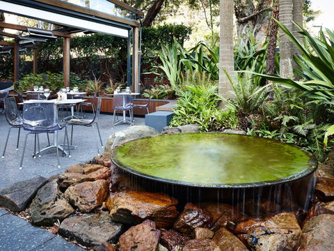 Hotel Urban St Leonards - Holiday Cairns 13