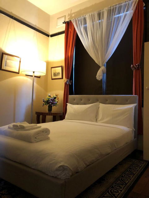 Sydney Harbour Bed And Breakfast - Holiday Cairns 39