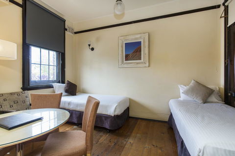 Sydney Harbour Bed And Breakfast - Holiday Cairns 37